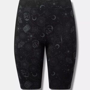 Torrid Bike Shorts 0X Black Magical Objects 11" Inseam Pockets High Rise Cotton